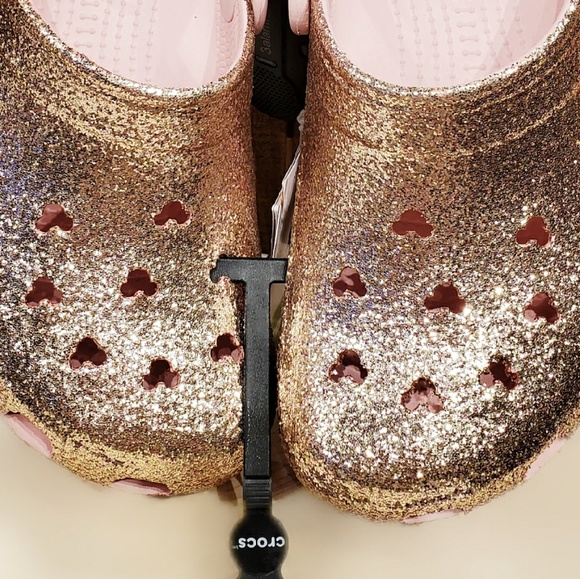 DISNEY ROSE GOLD PINK CROCS - Picture 2 of 7